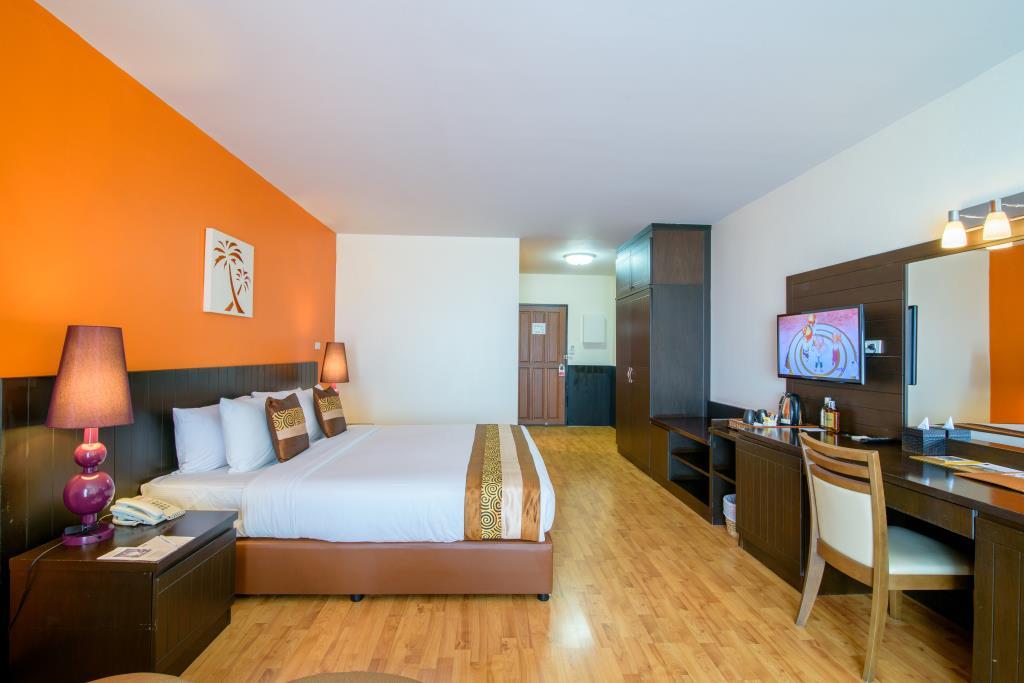 Golden Beach Cha-Am Hotel Exterior foto