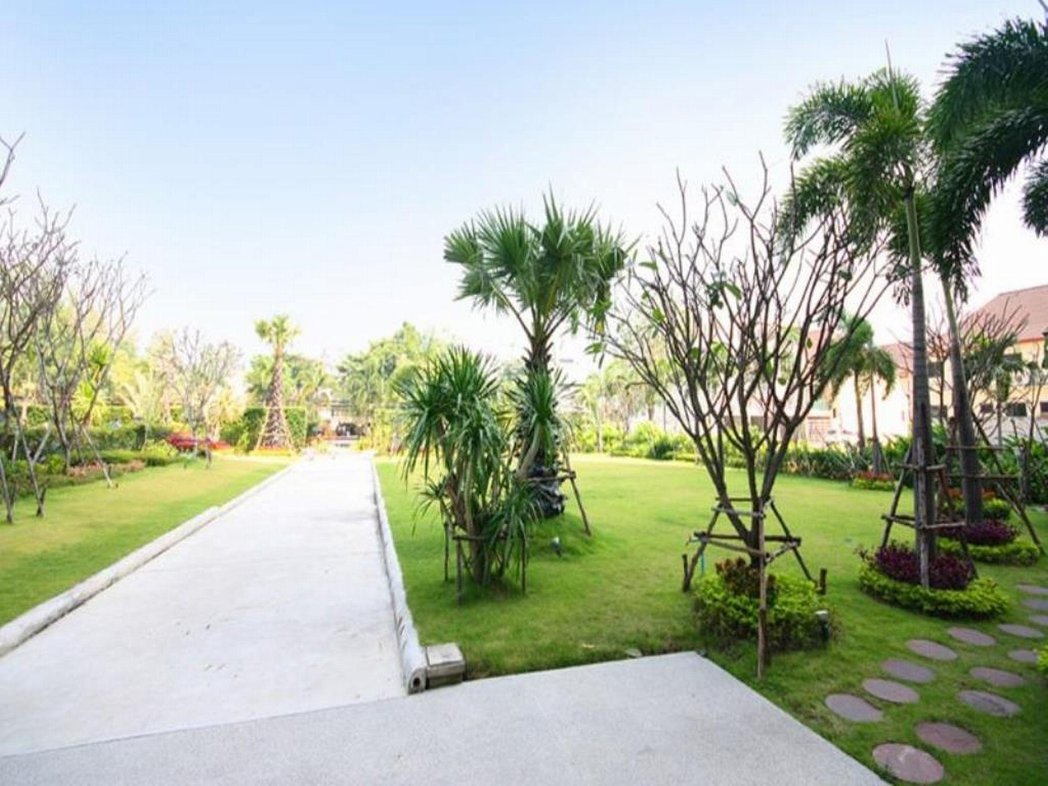 Golden Beach Cha-Am Hotel Exterior foto