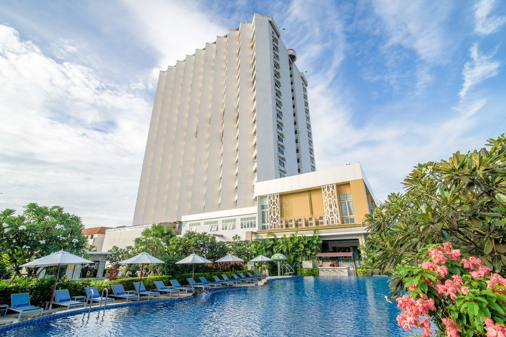 Golden Beach Cha-Am Hotel Exterior foto