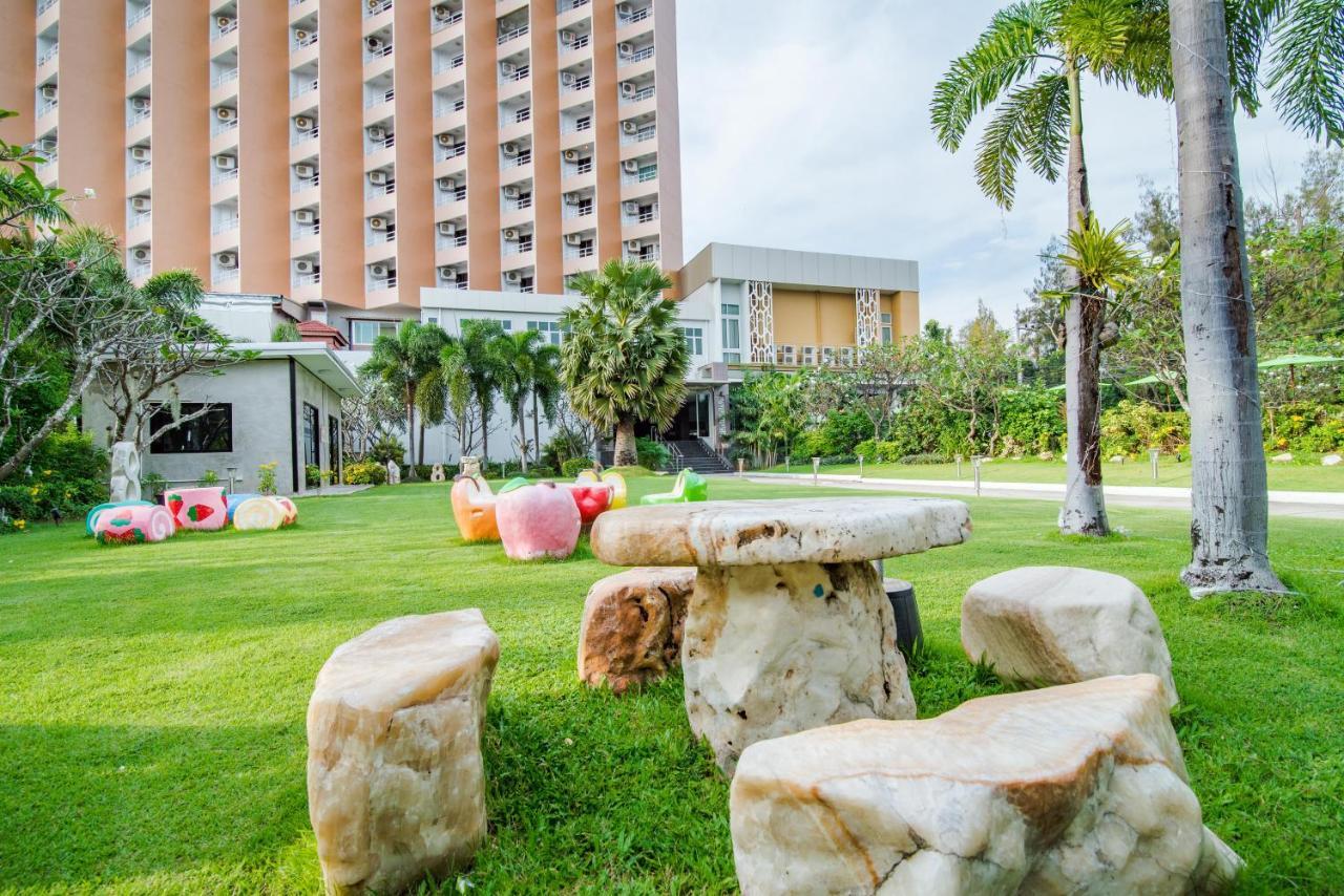 Golden Beach Cha-Am Hotel Exterior foto